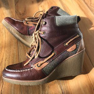 Sperry Top-Sider Bailey Oiled Leather Wedge Bootie